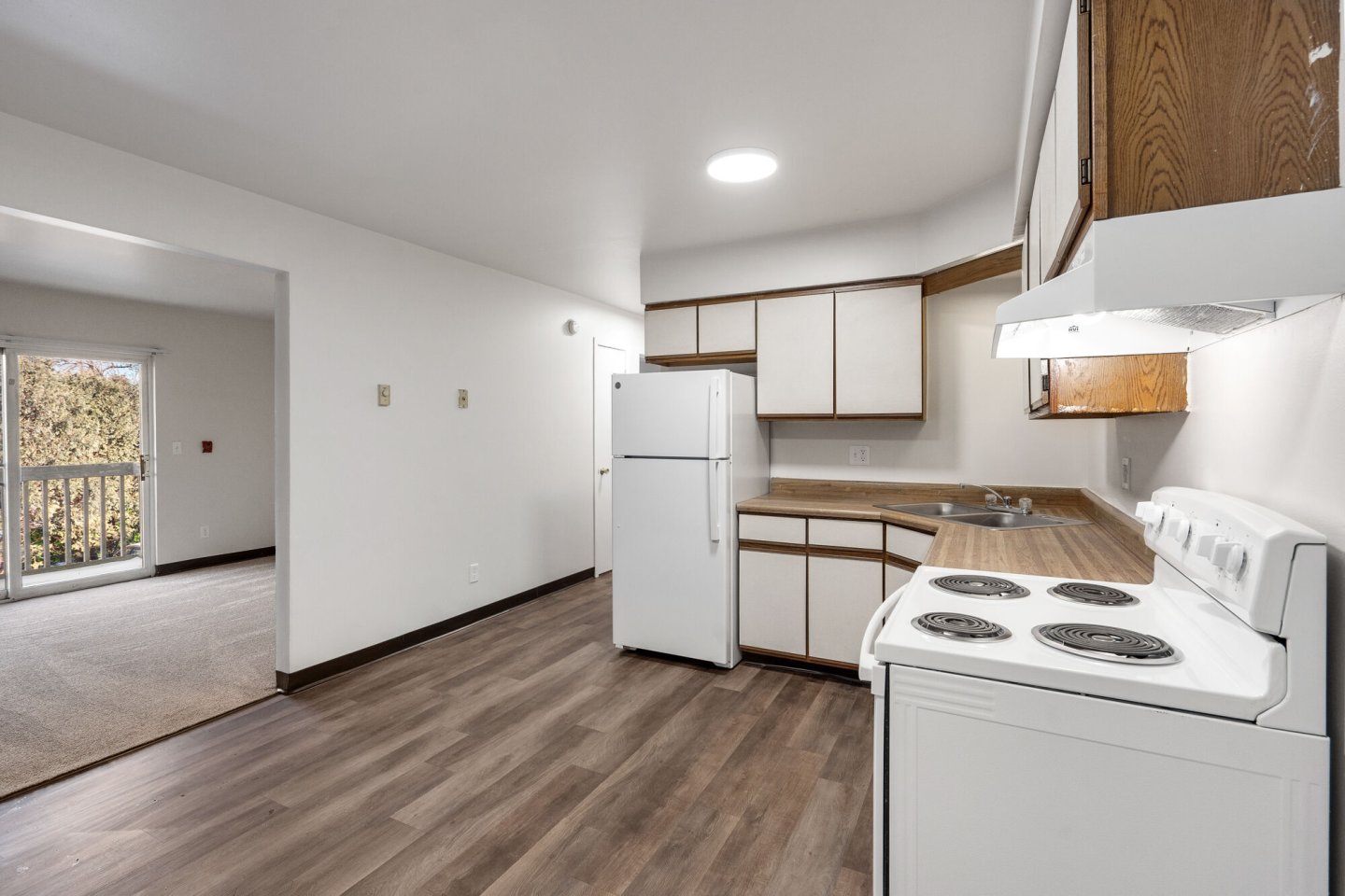Main Street Apartments Image 6