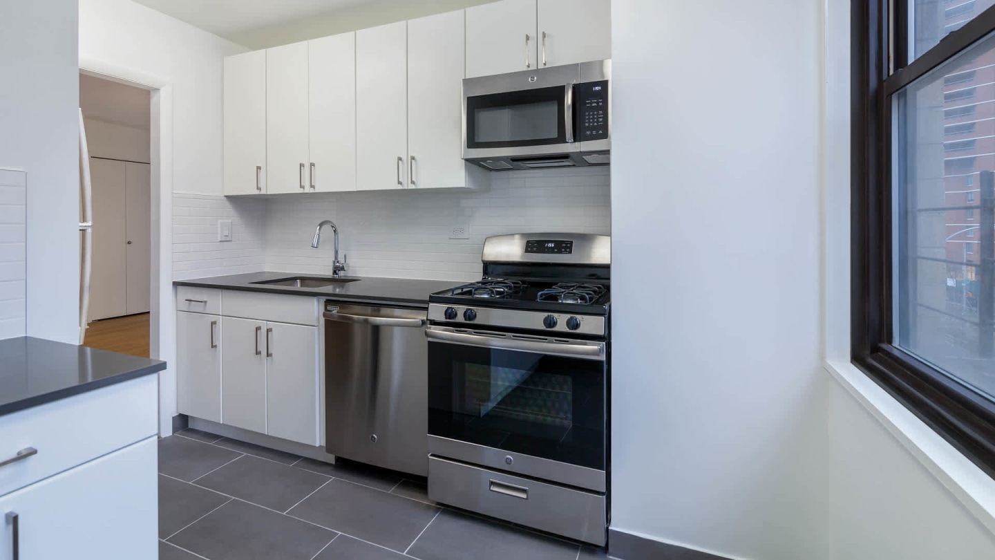 Parc East Apartments Image 12