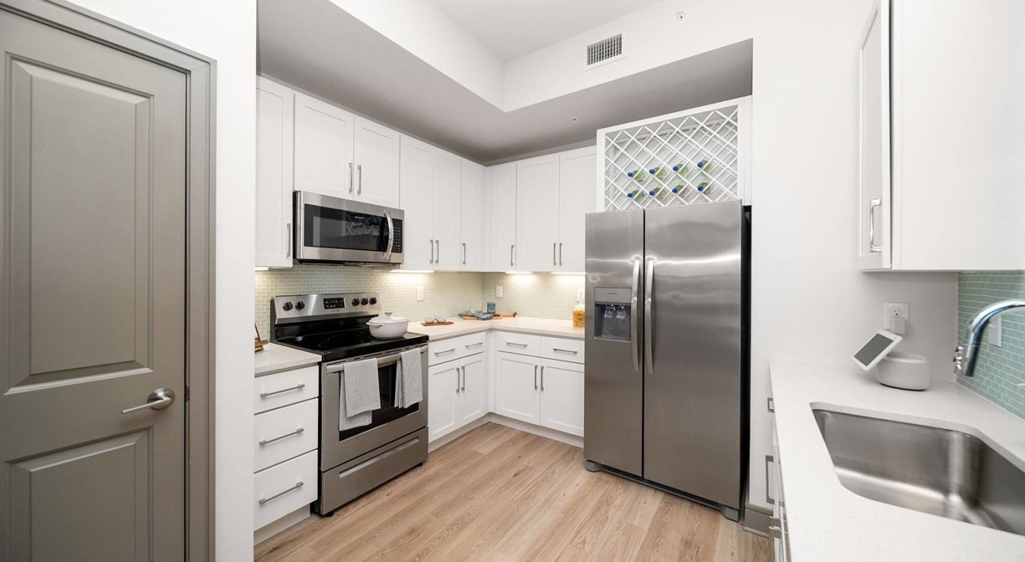 The Pearl Founders Square Apartments Image 6