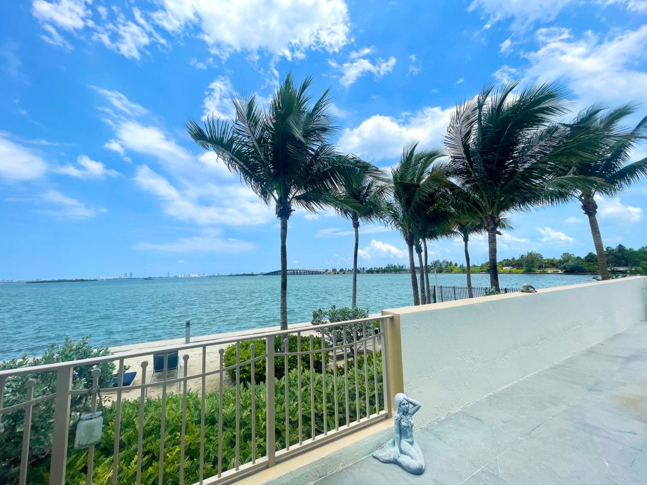 Miami Bay Waterfront Midtown Residences Image 35
