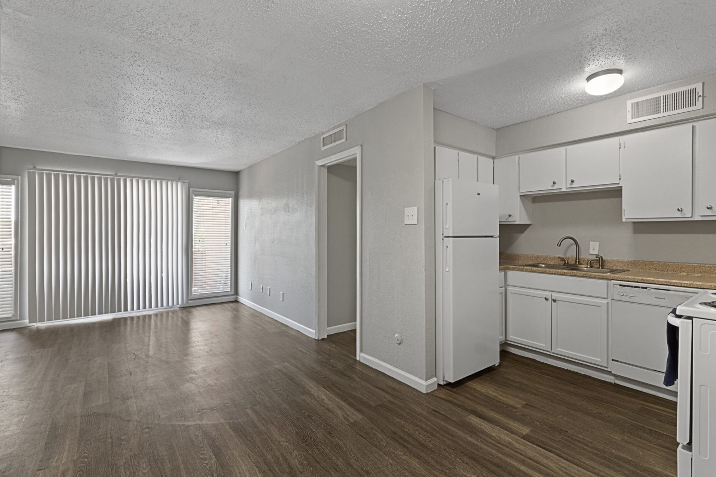 Aria Residences Image 4