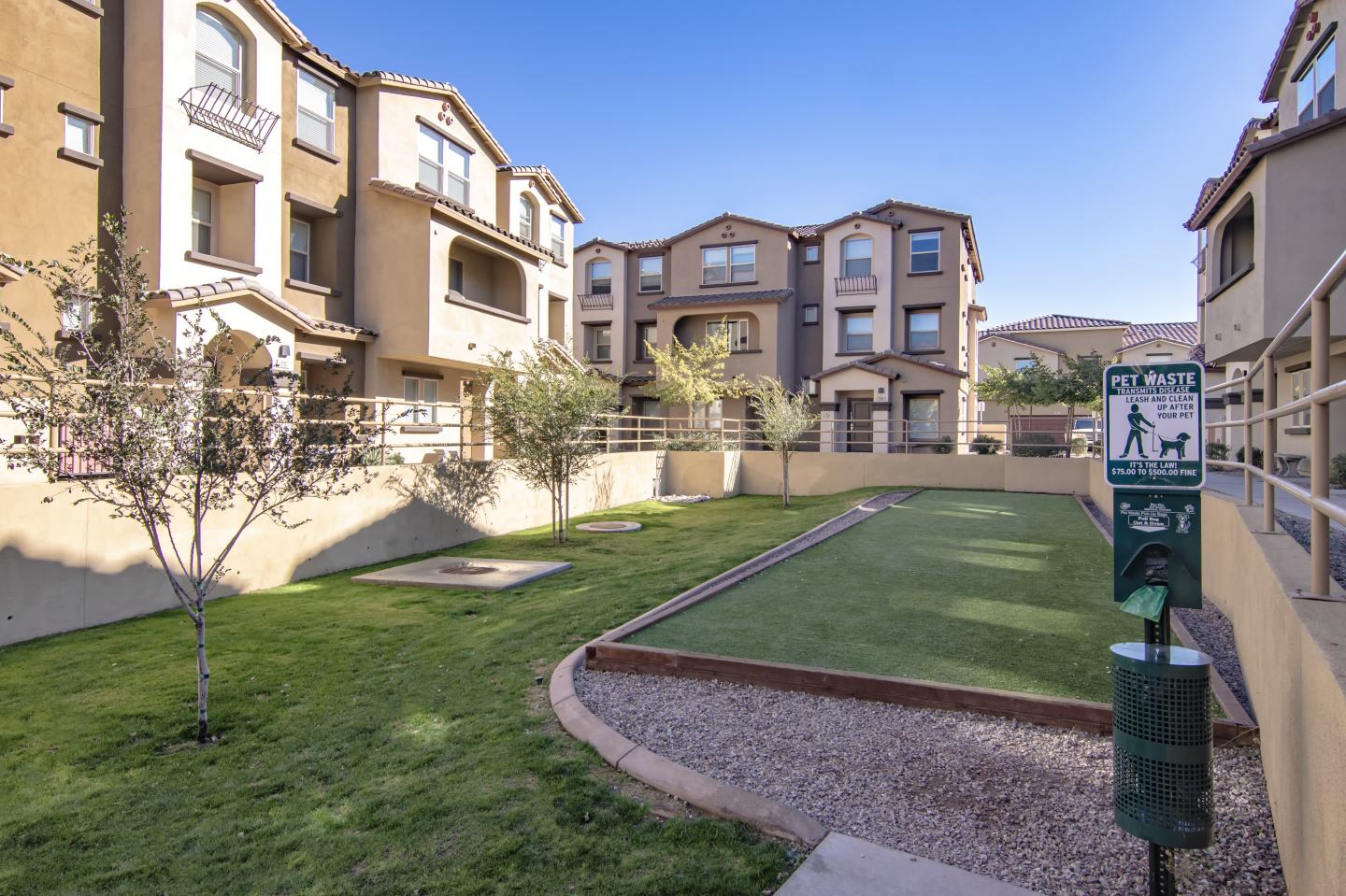 Luxury Townhomes at Park Tower Image 11