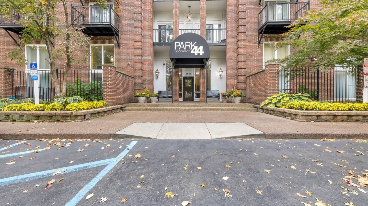 Park 44 Image 1