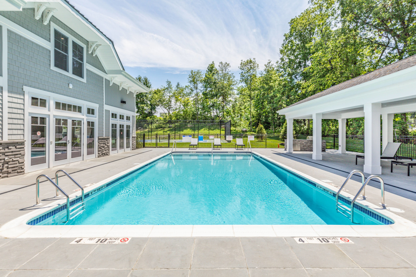 Reserve at Lakeside Senior Housing (55+) Image 20