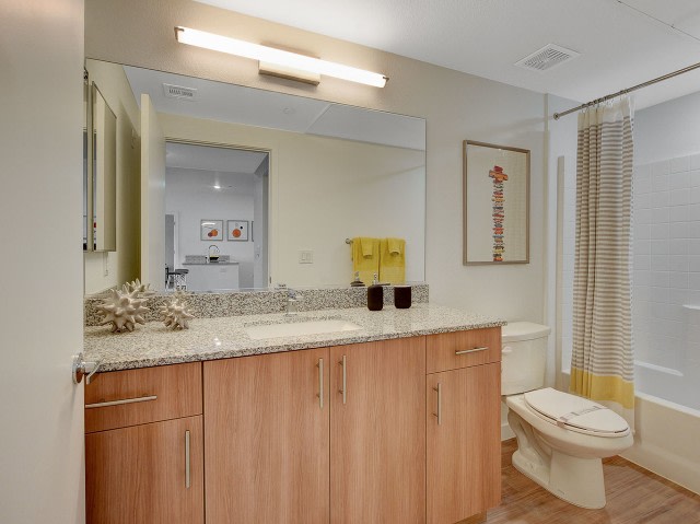 Showboat Park Apartments Image 22