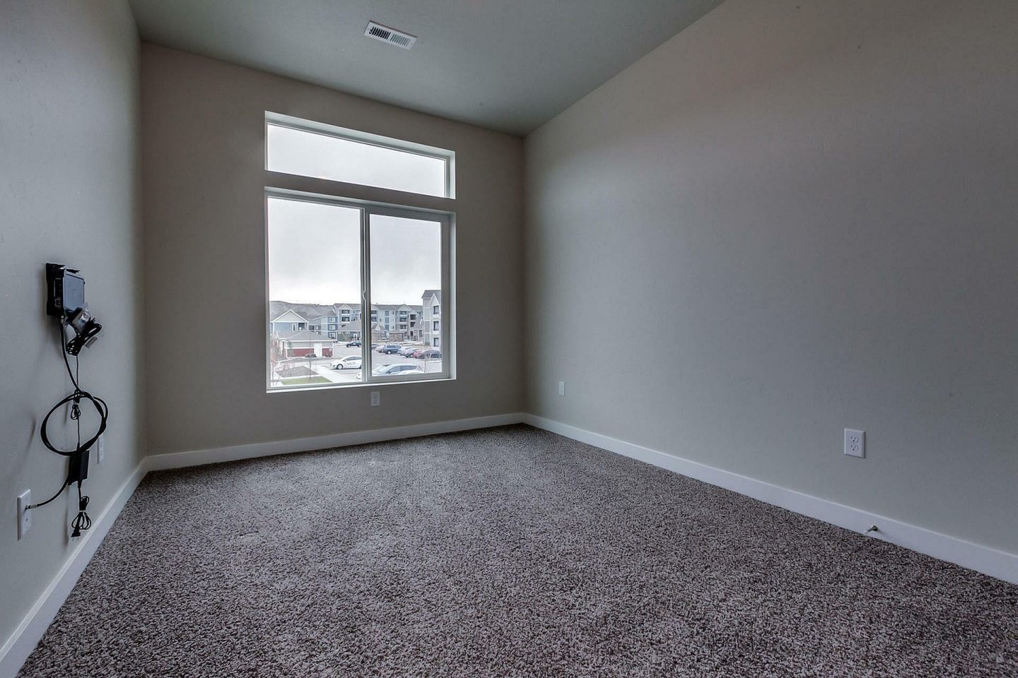 Kensington Apartments Image 55