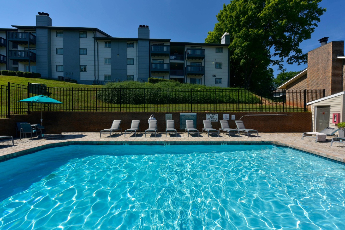 Windrush Apartments Image 7
