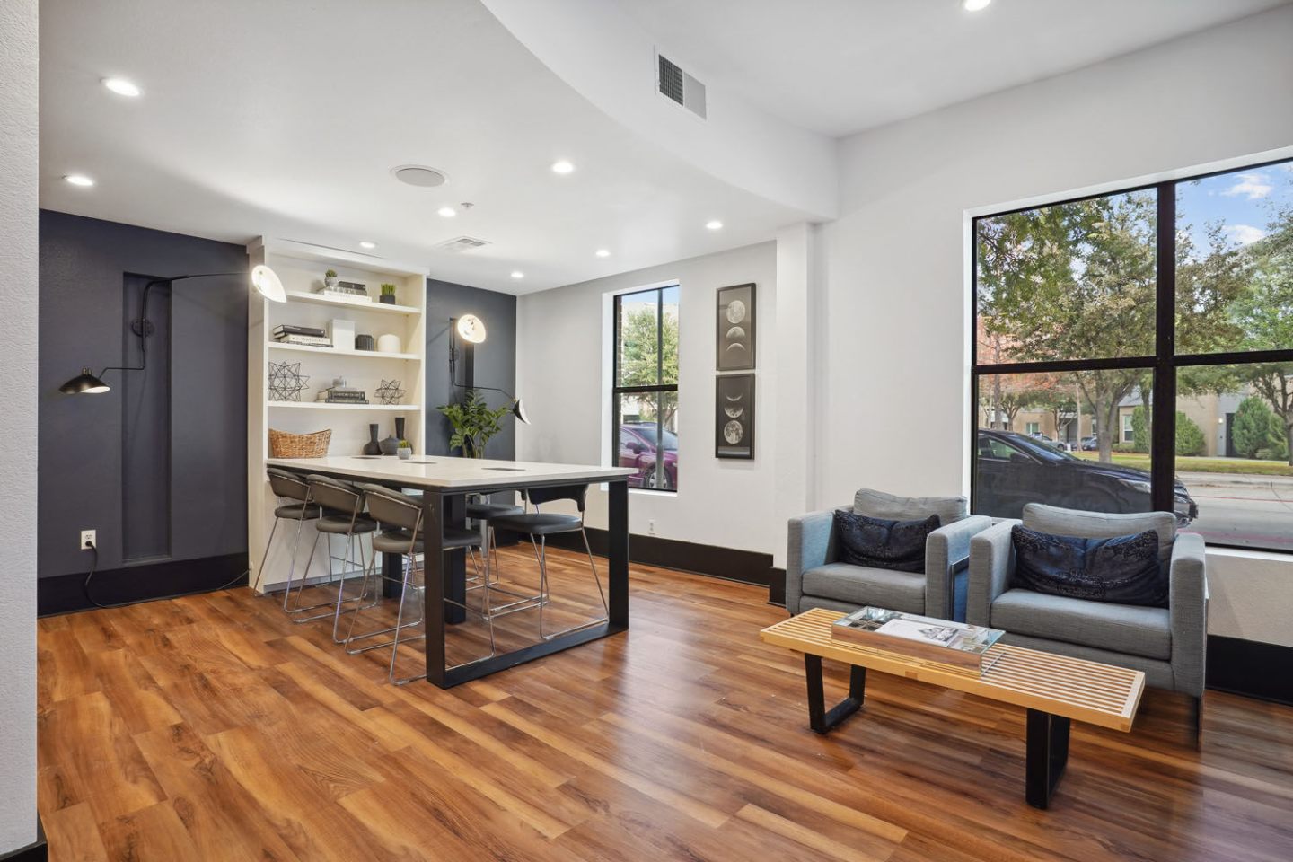 The Encore Apartments Image 4