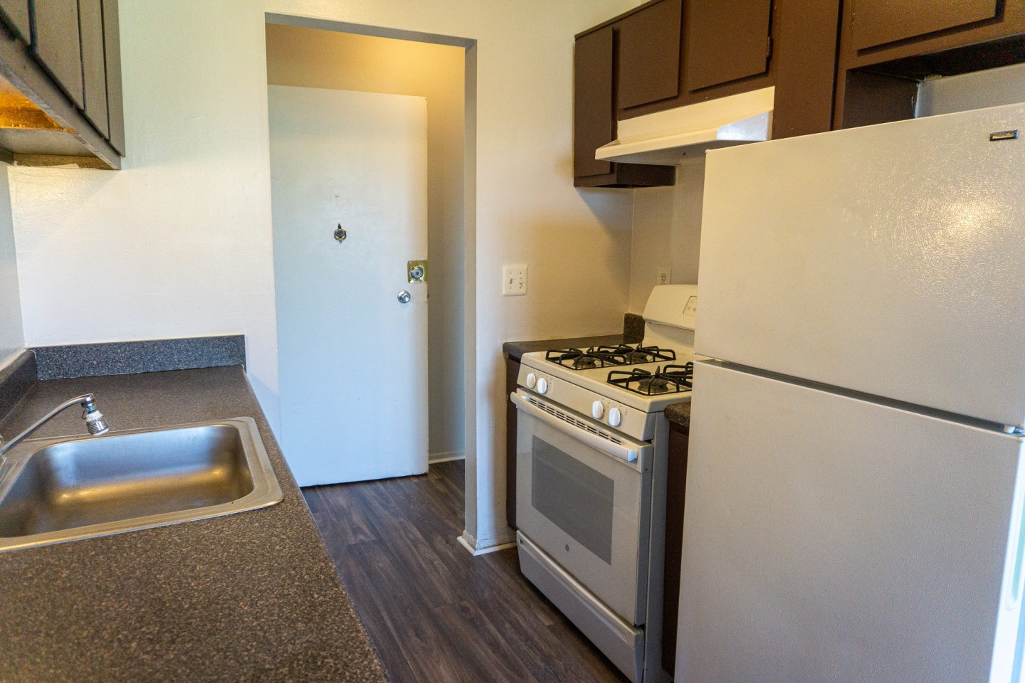 Golf Manor Apartments Image 13