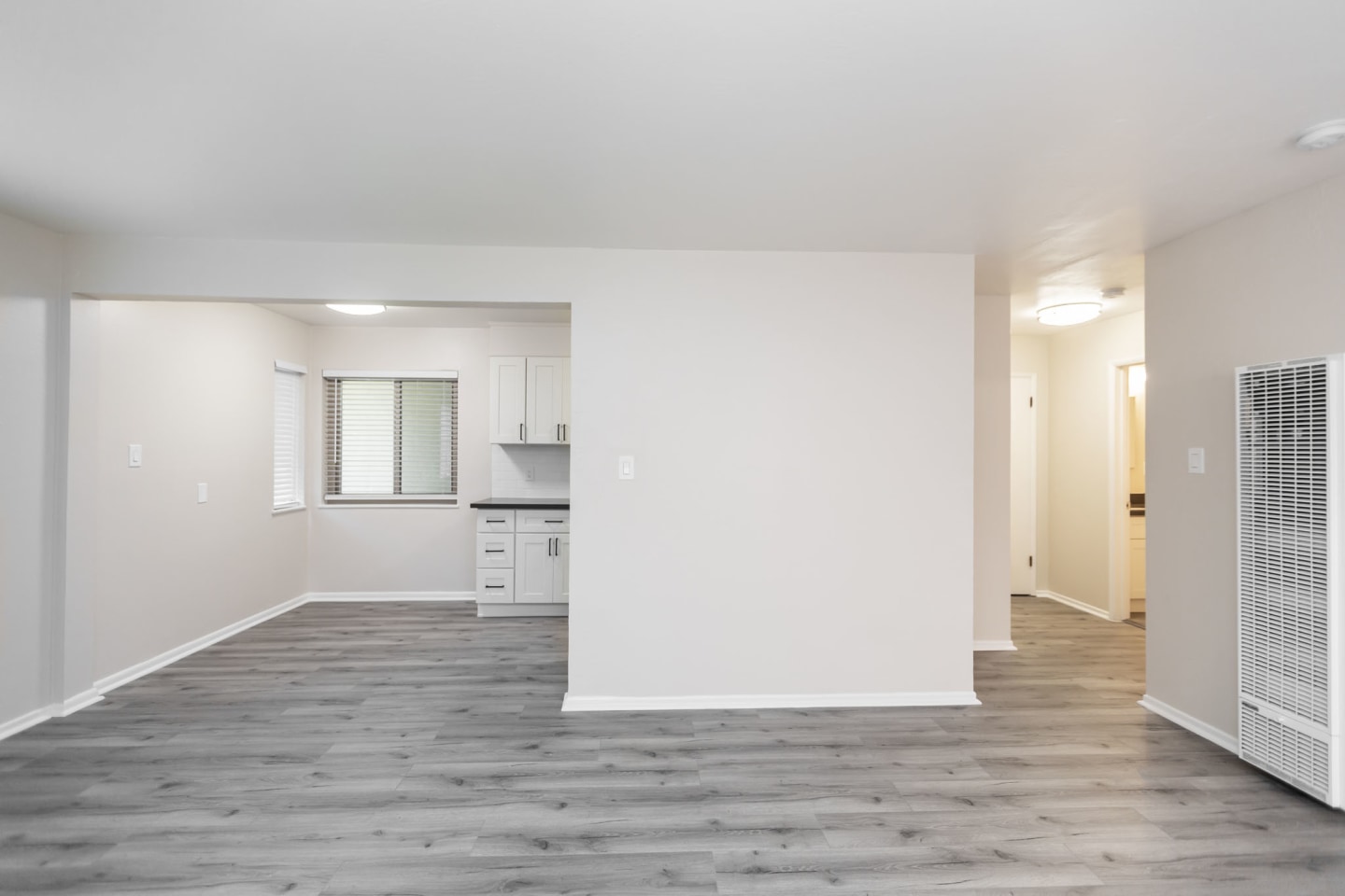 355 Staten Image 3