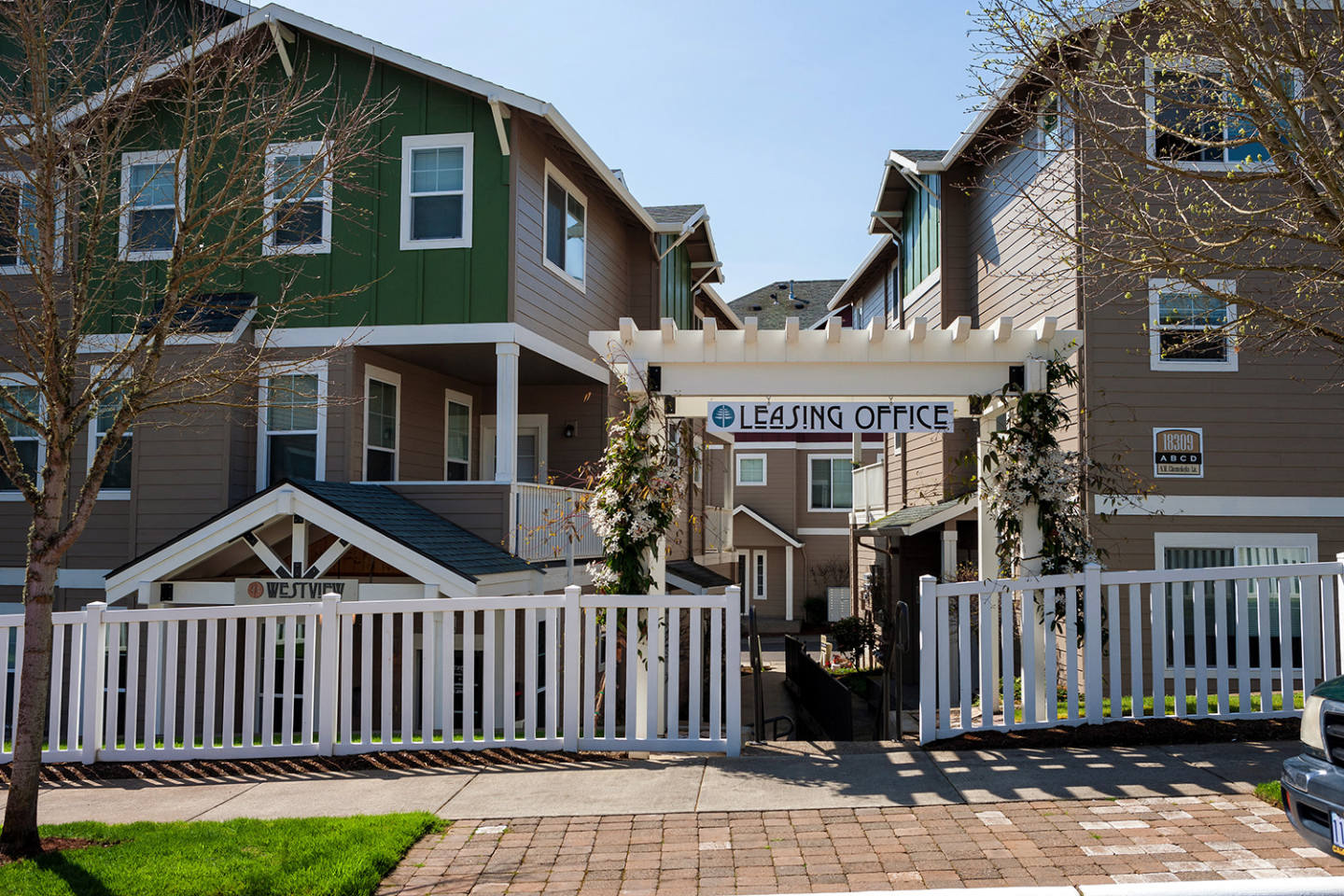 Westview Heights Image 9