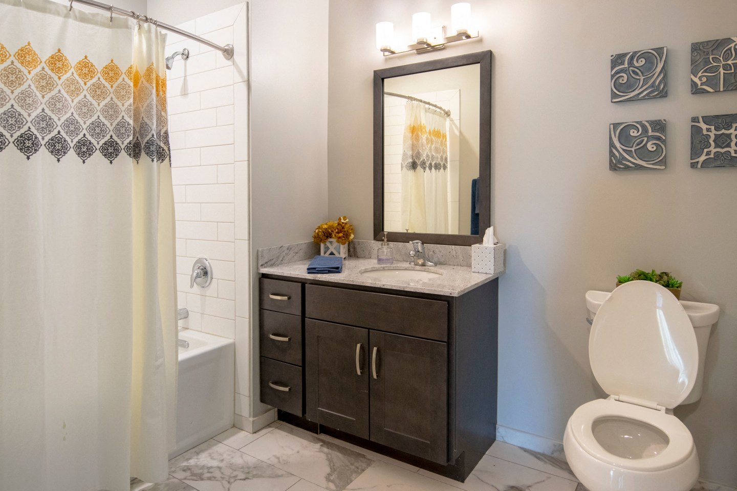 Siena Luxury Residences Image 20