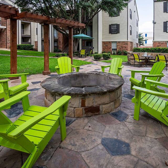 Park West Apartments Image 32