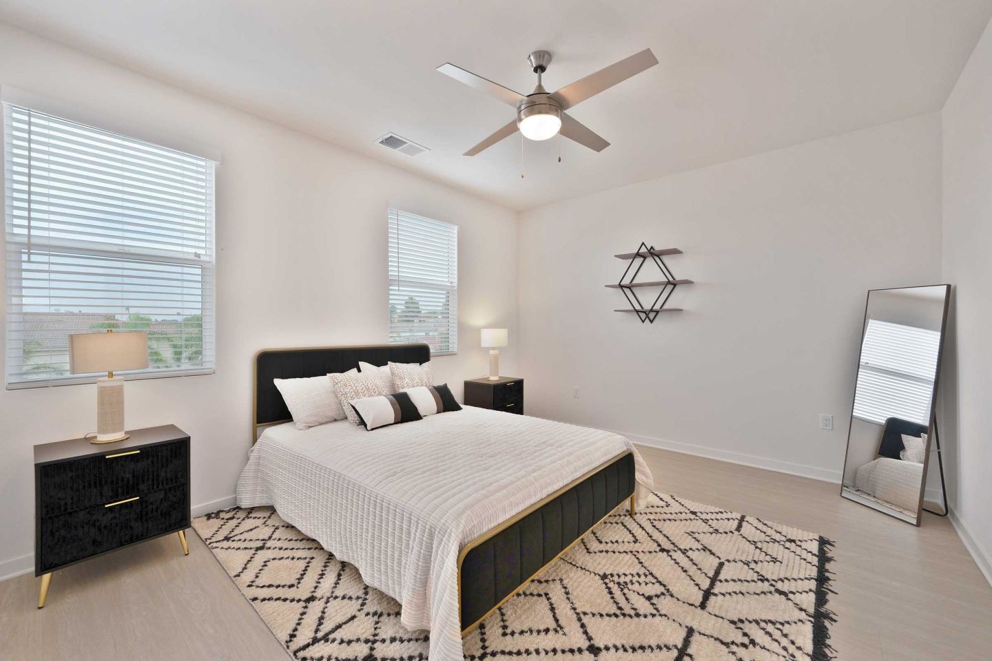 River Gate Townhomes Image 39