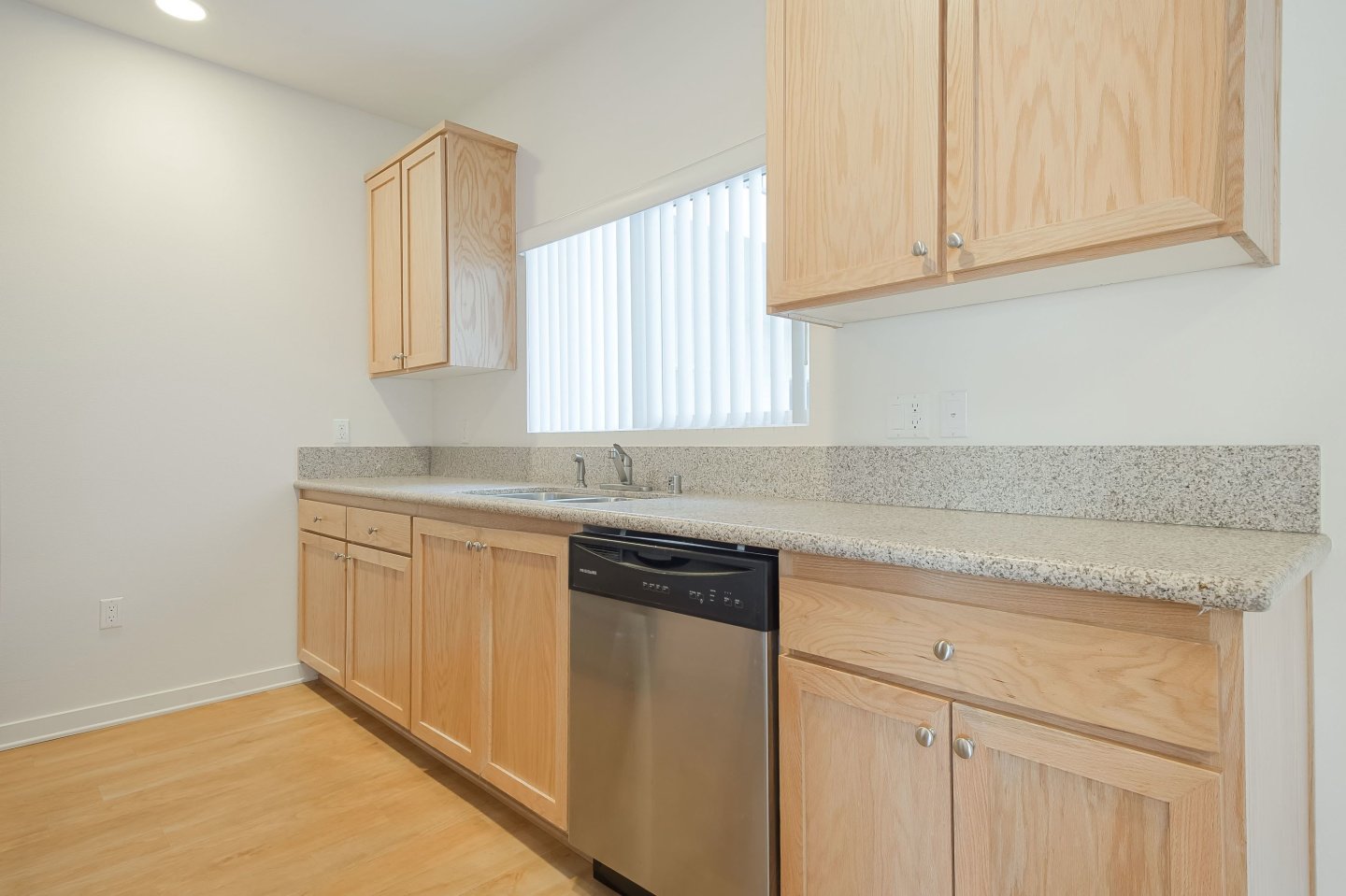 Valley Street Apartments Image 2