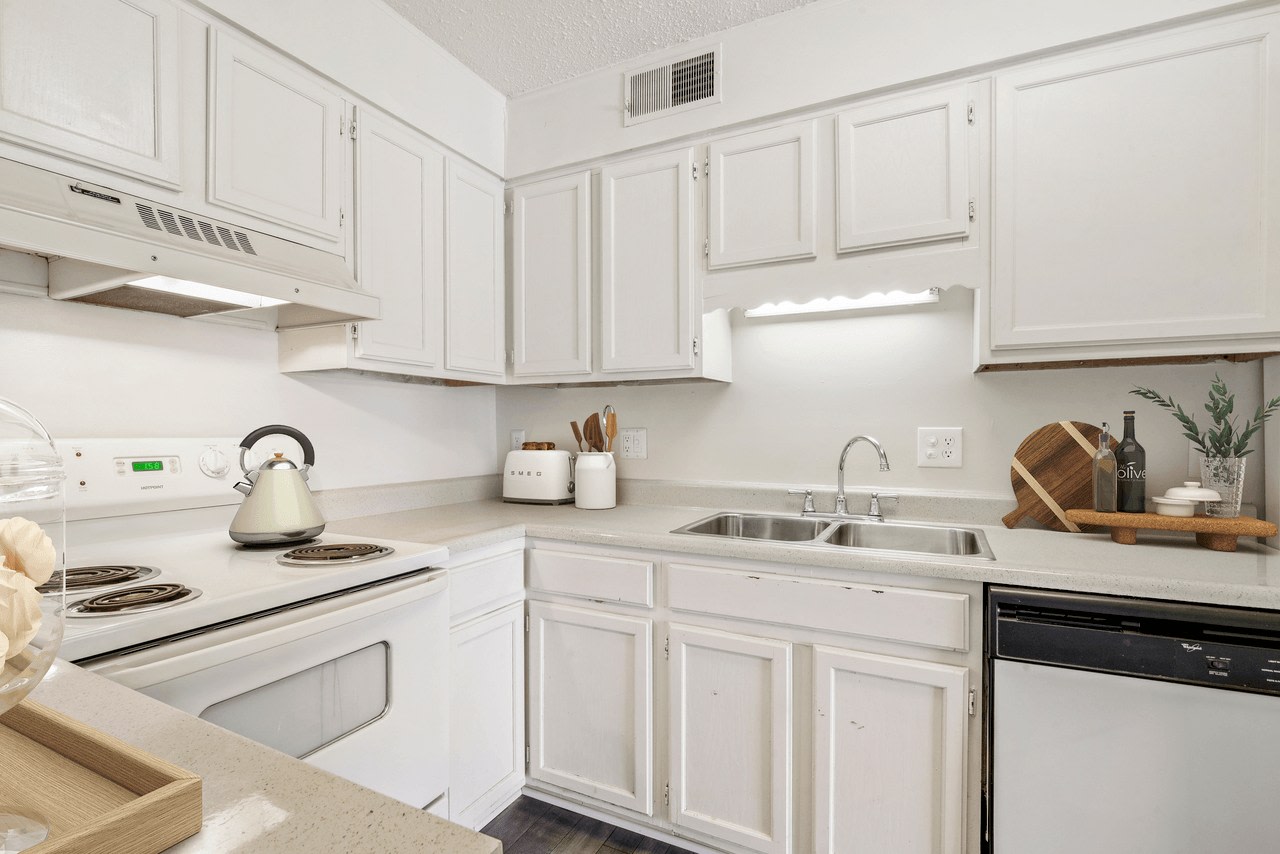 Eastchester Ridge Image 24