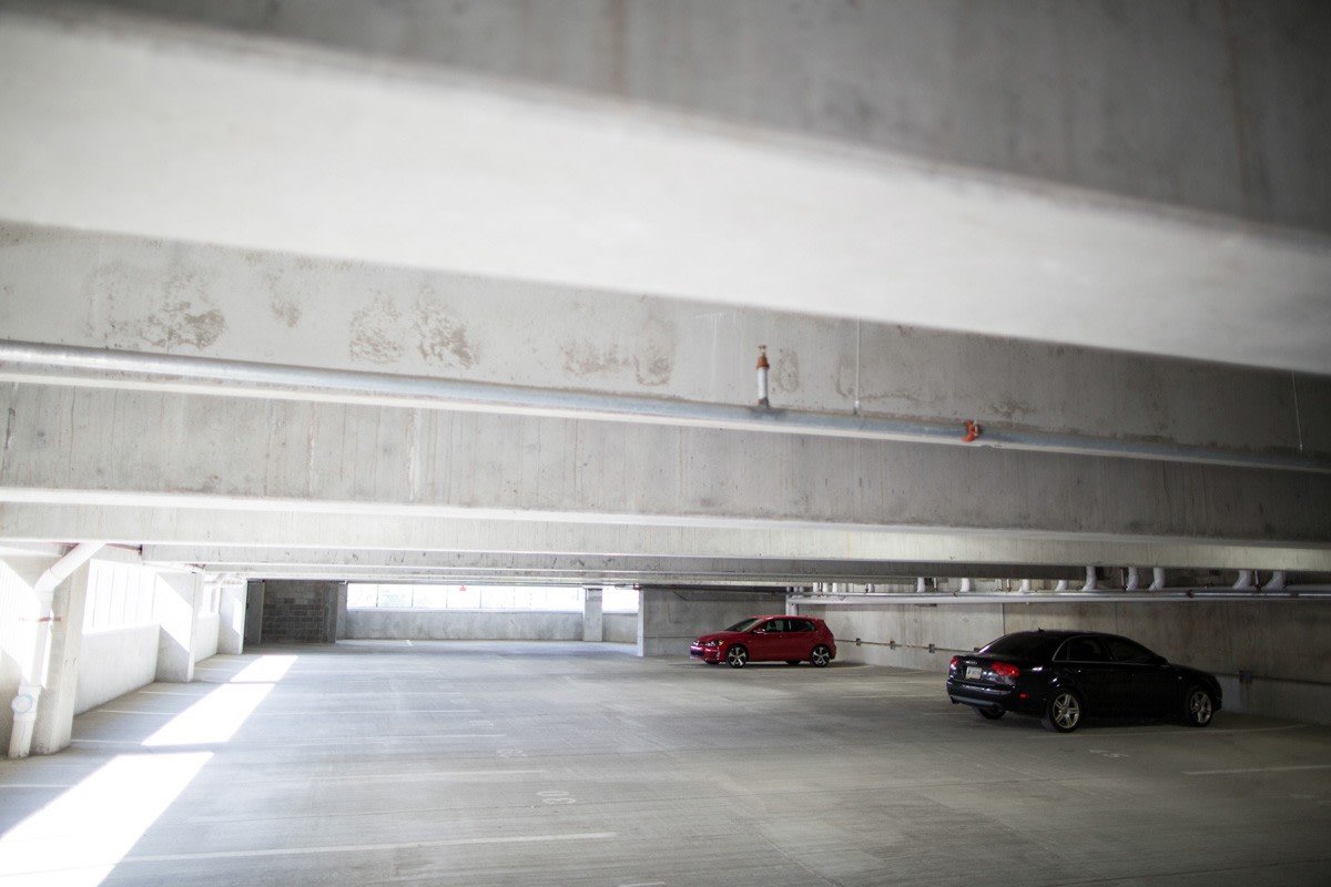747 Apartments Image 32