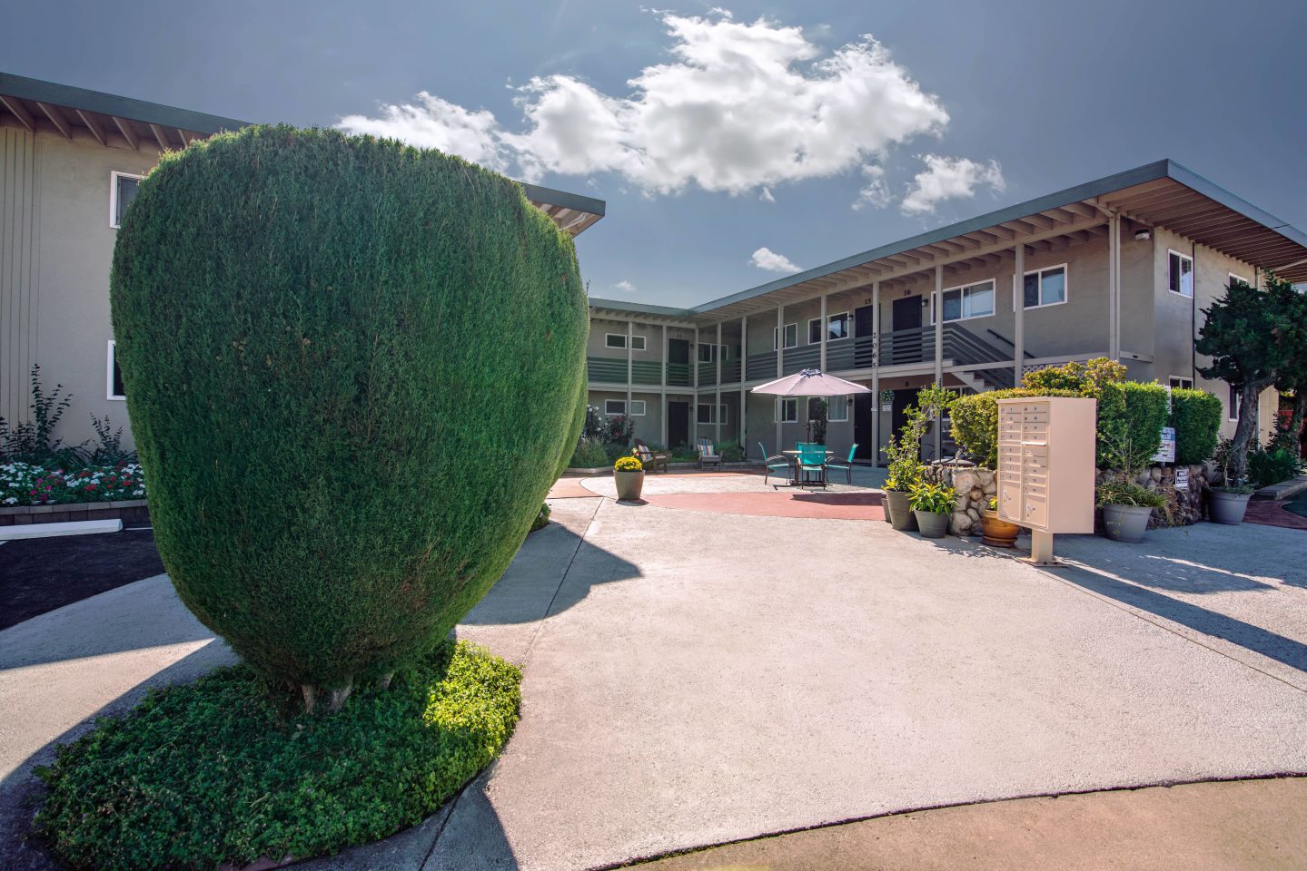 Marlboro Manor Apartments Image 10