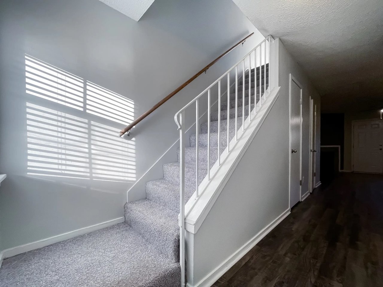 Plantation Flats Image 14