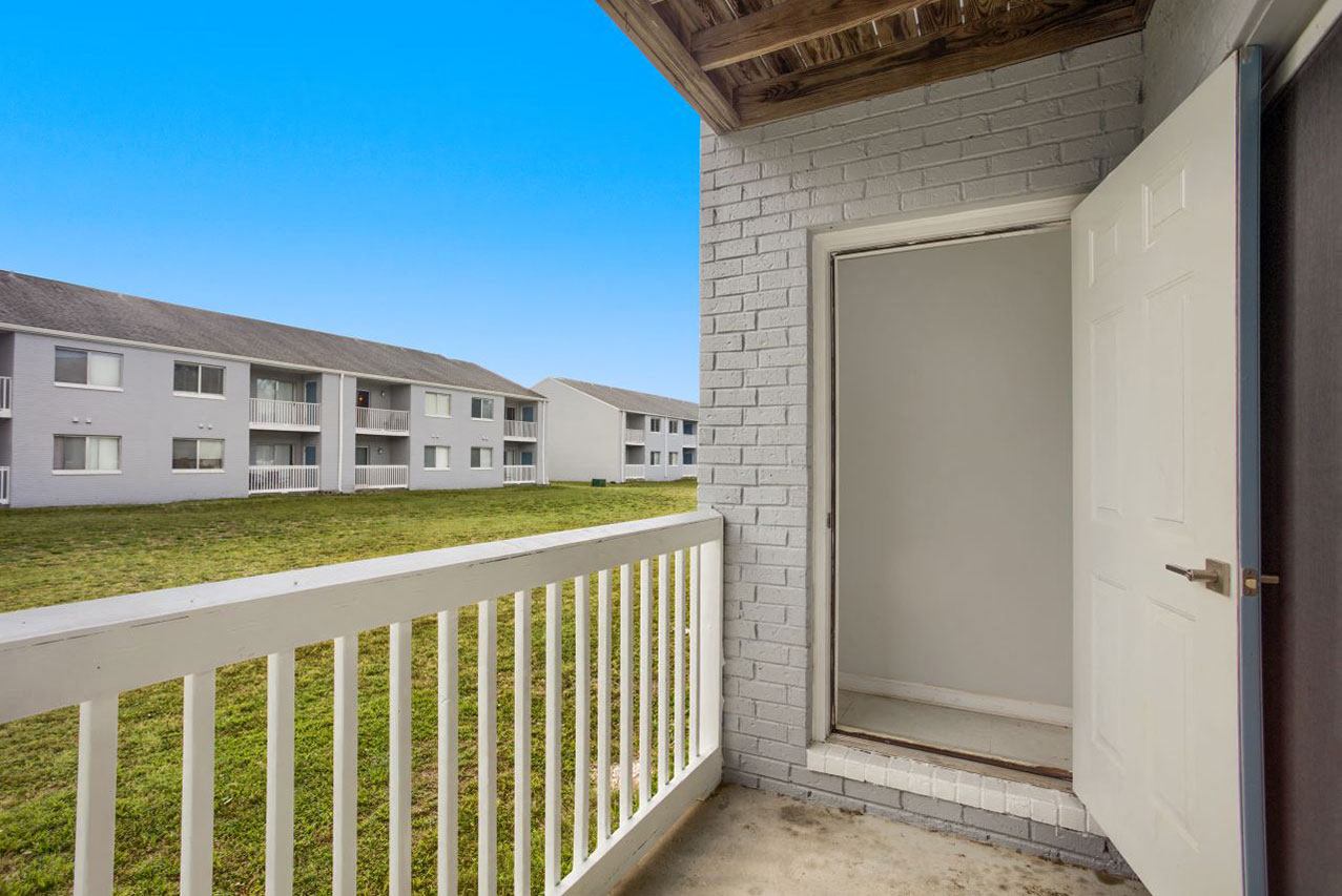 Emerald Shores Image 14