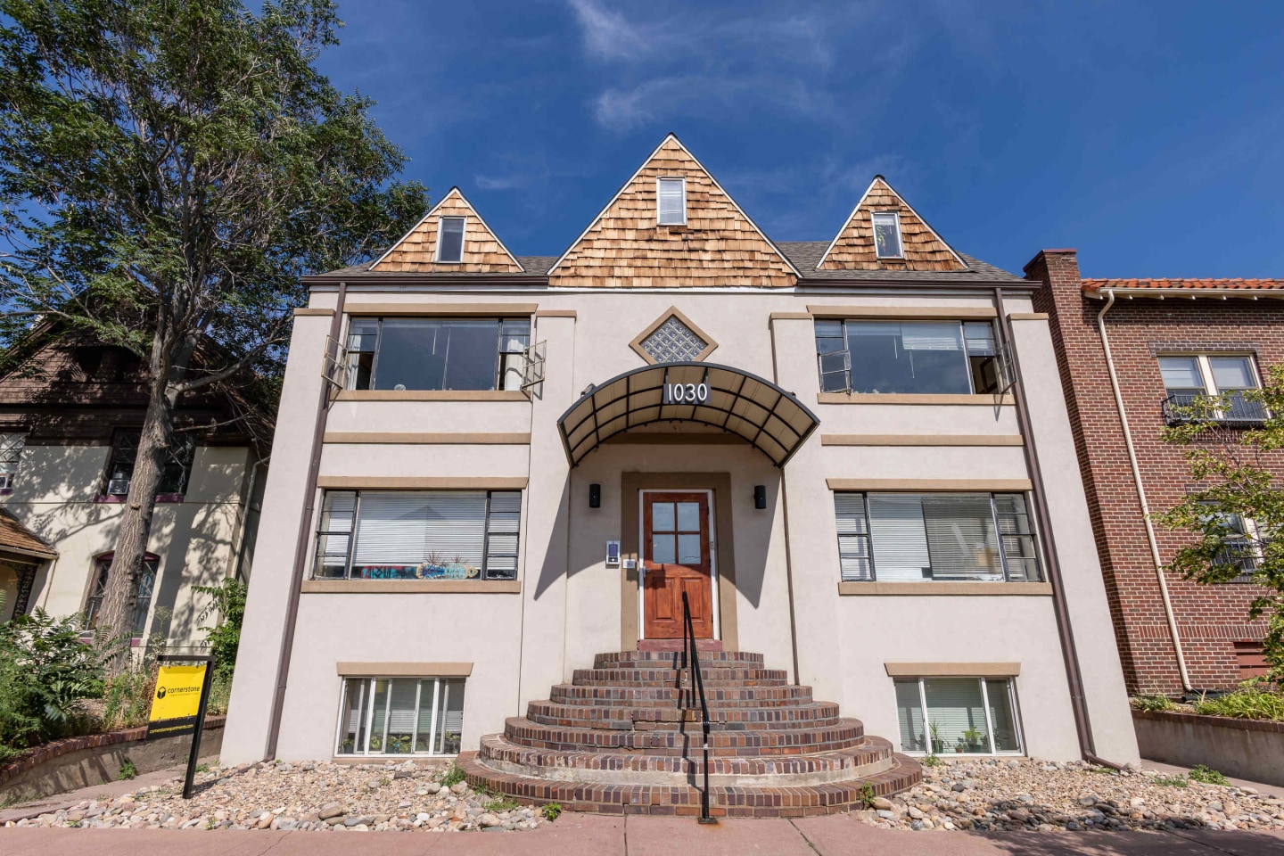 1030 Washington Image 15