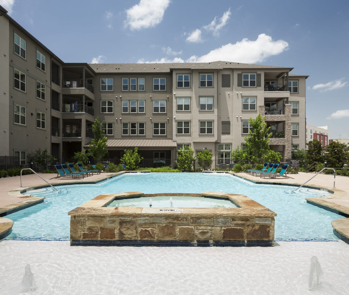 McDermott 55 Image 18