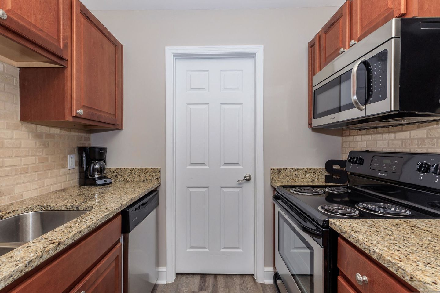 Sawgrass Apartments Image 9