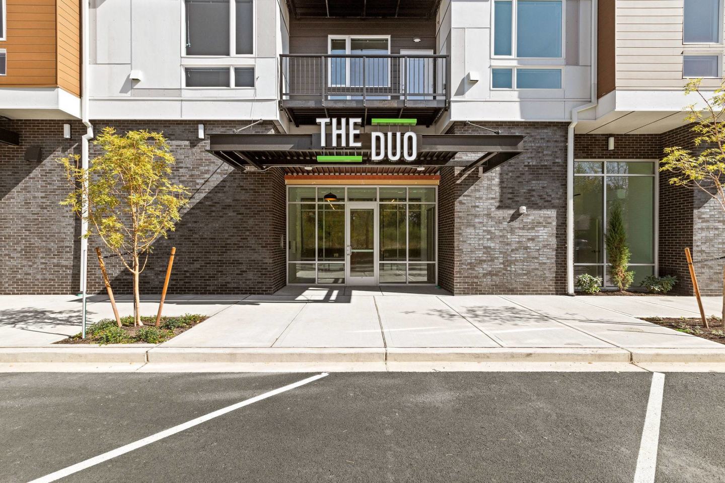 The Duo Image 40