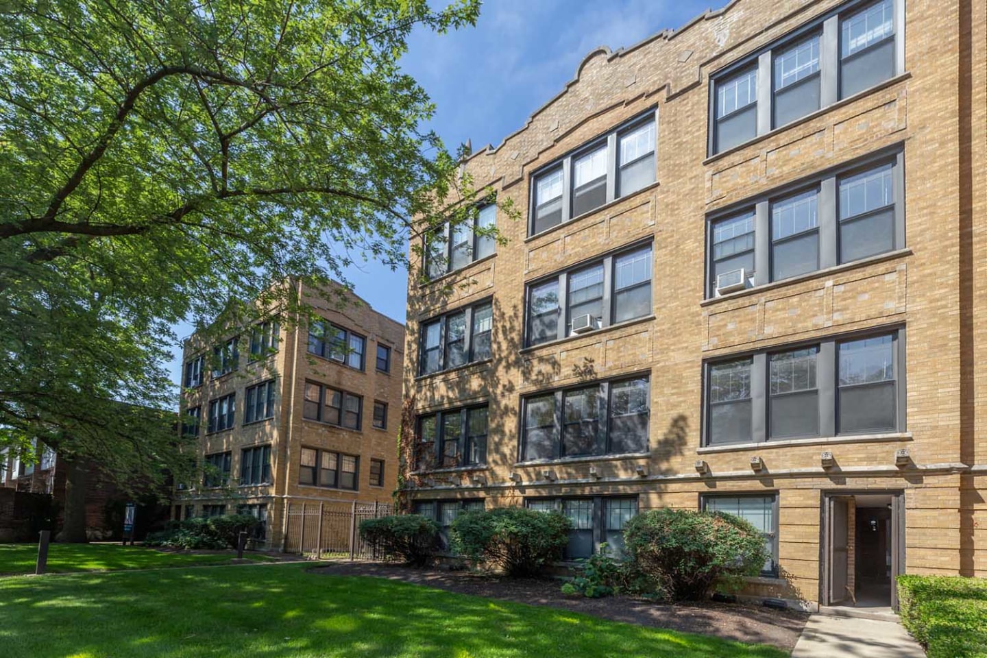 Woodlawn Court Image 2