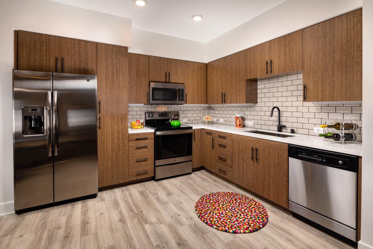 Clarendon Apartments Image 17