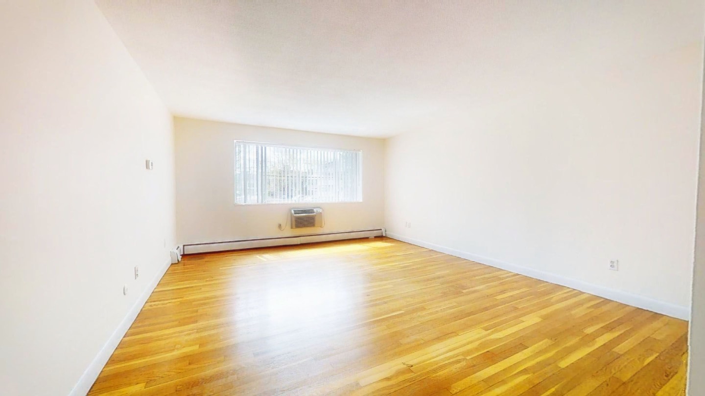 Gardner Street Apartments Image 5