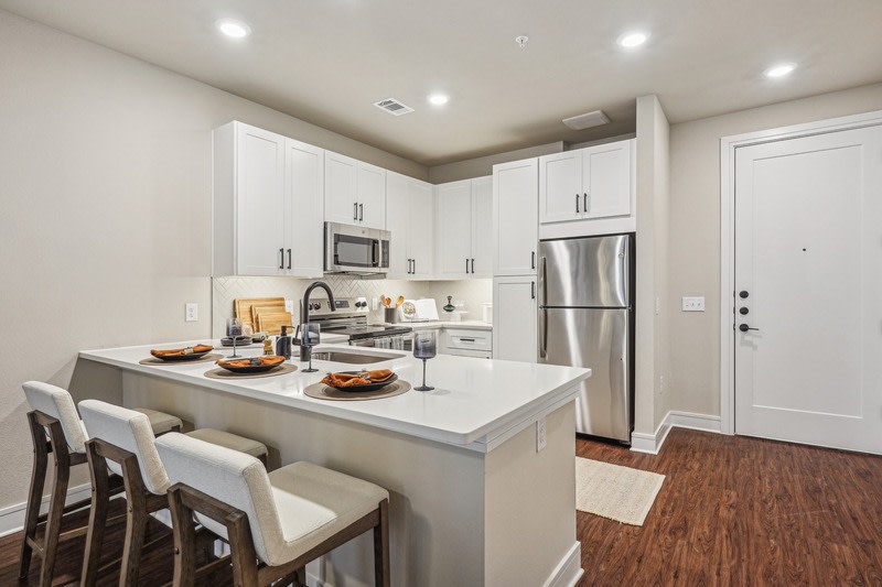 Residences at Fairview Town Center Image 17