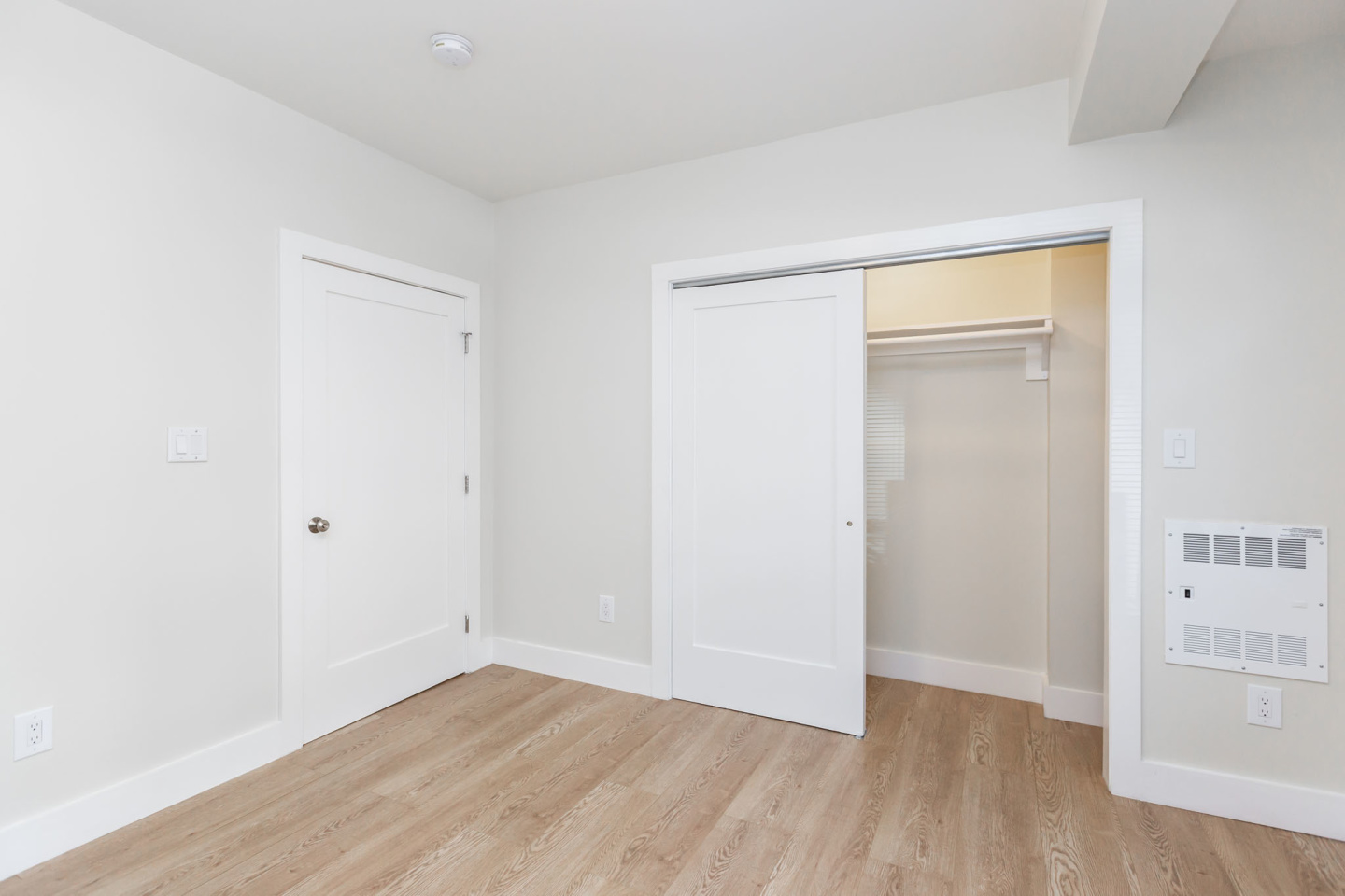 355 Laguna Street Image 9