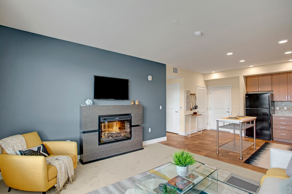 Woodin Creek Village Image 7