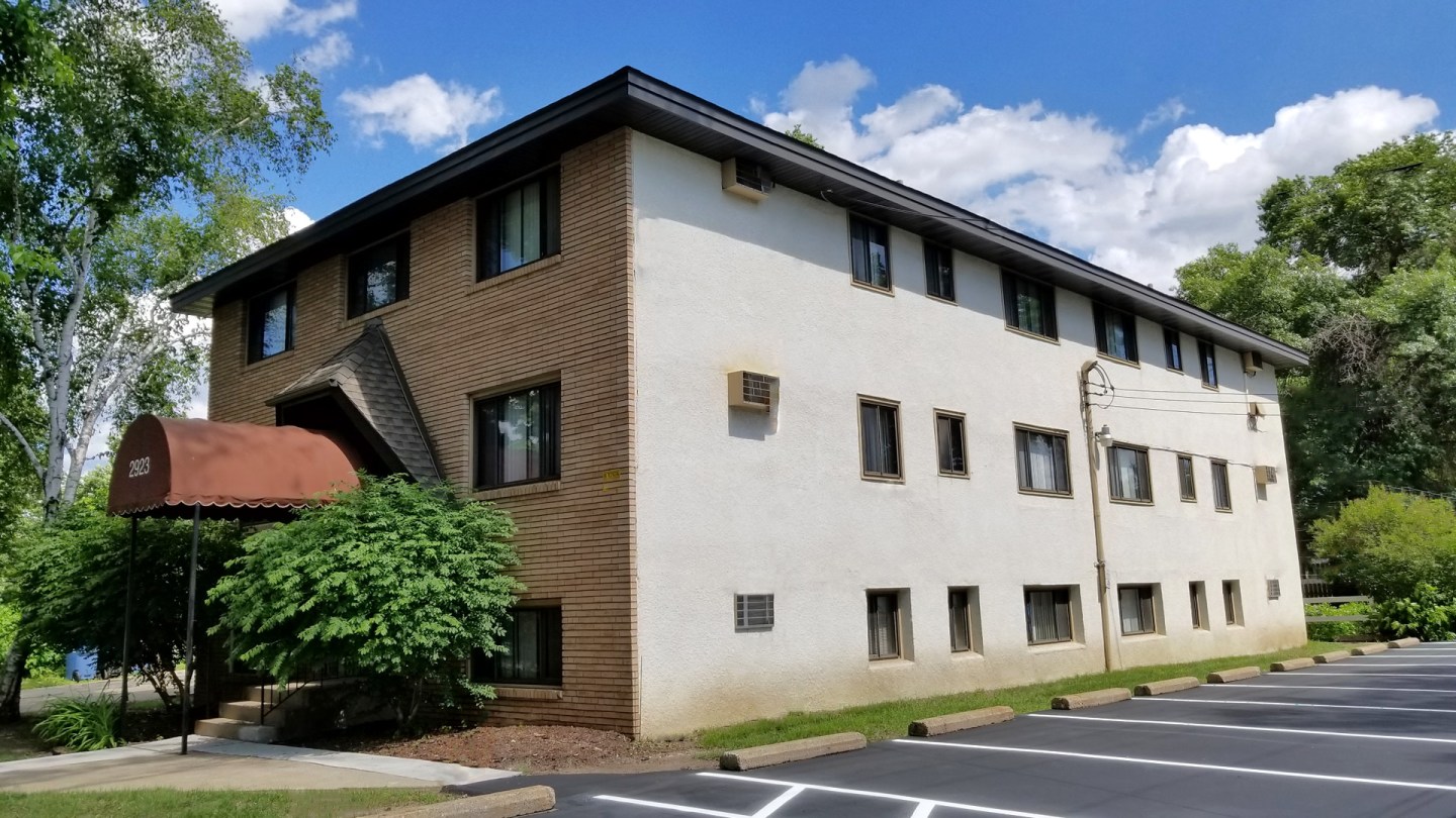 Minnehaha Apartments Image 5
