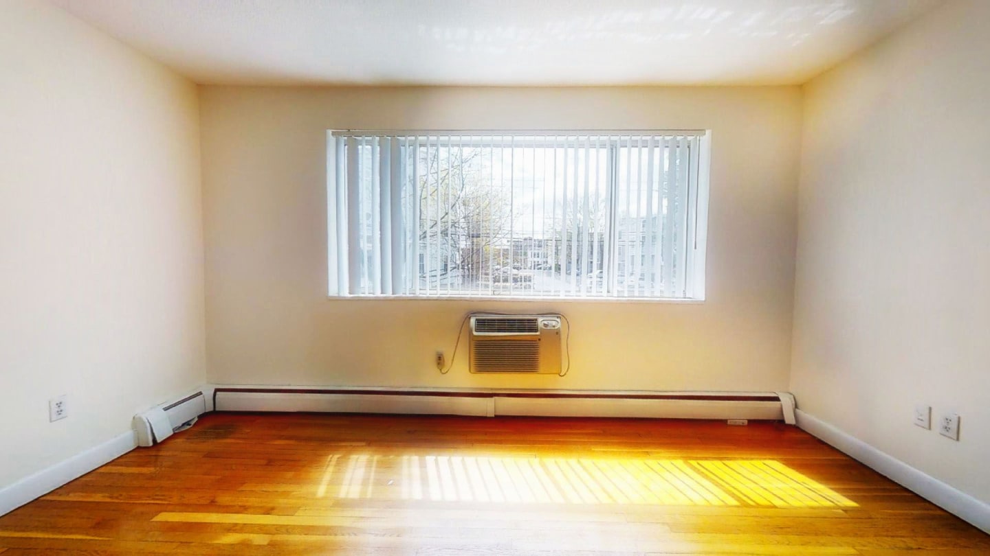 Gardner Street Apartments Image 3