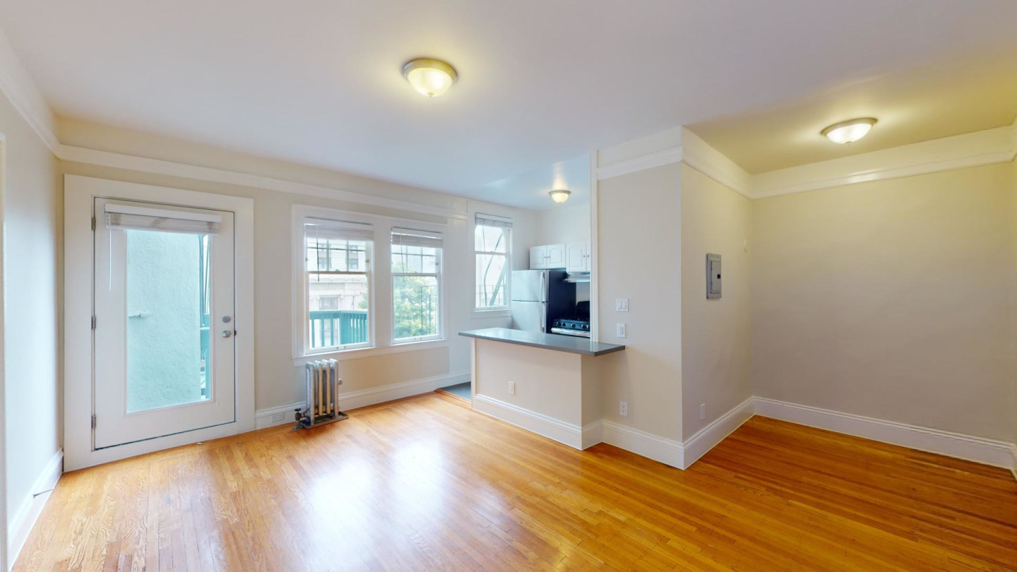 621 Stockton Image 23