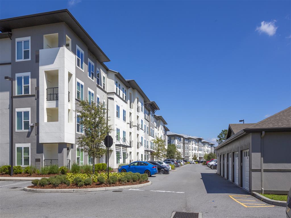 Ancora Luxury Apartment Homes Image 19