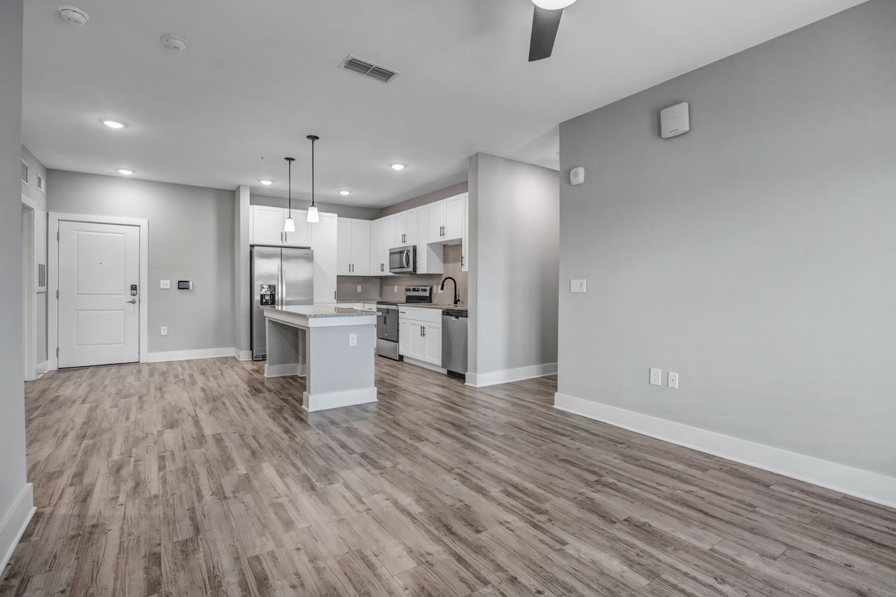 Trevesta Place Image 30