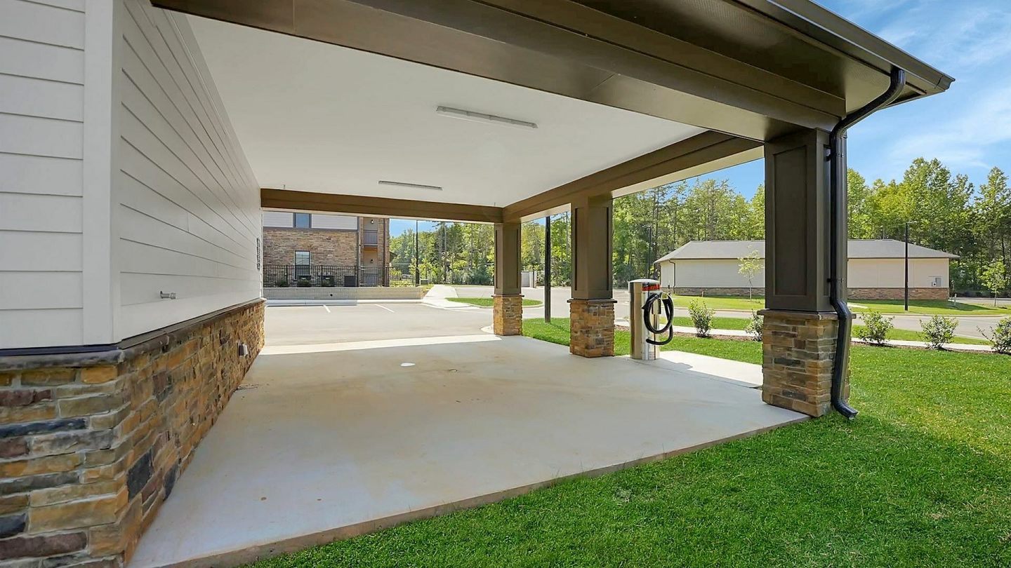 Abberly Commons Image 5