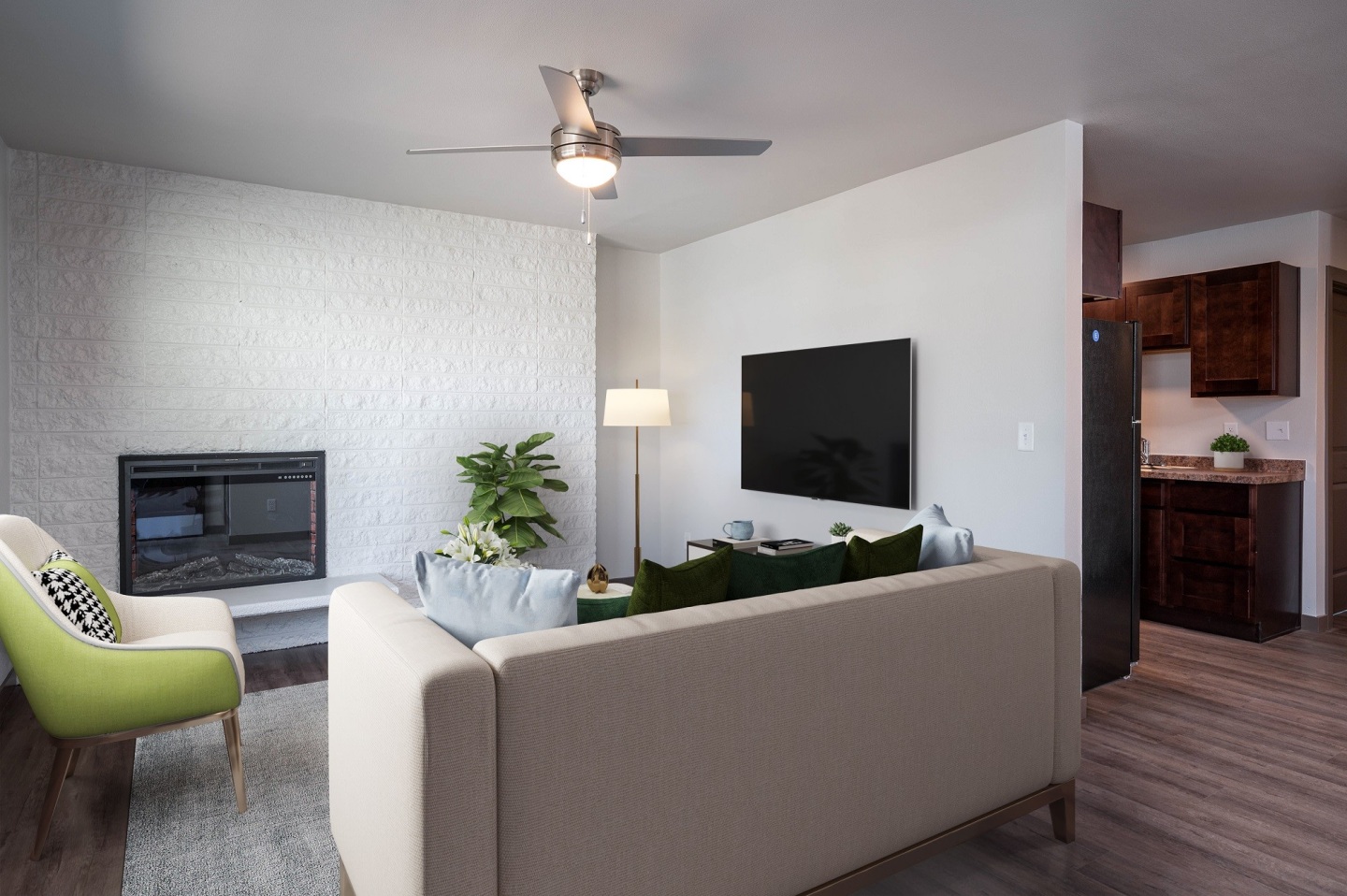 Spruce Park Apartments Image 2