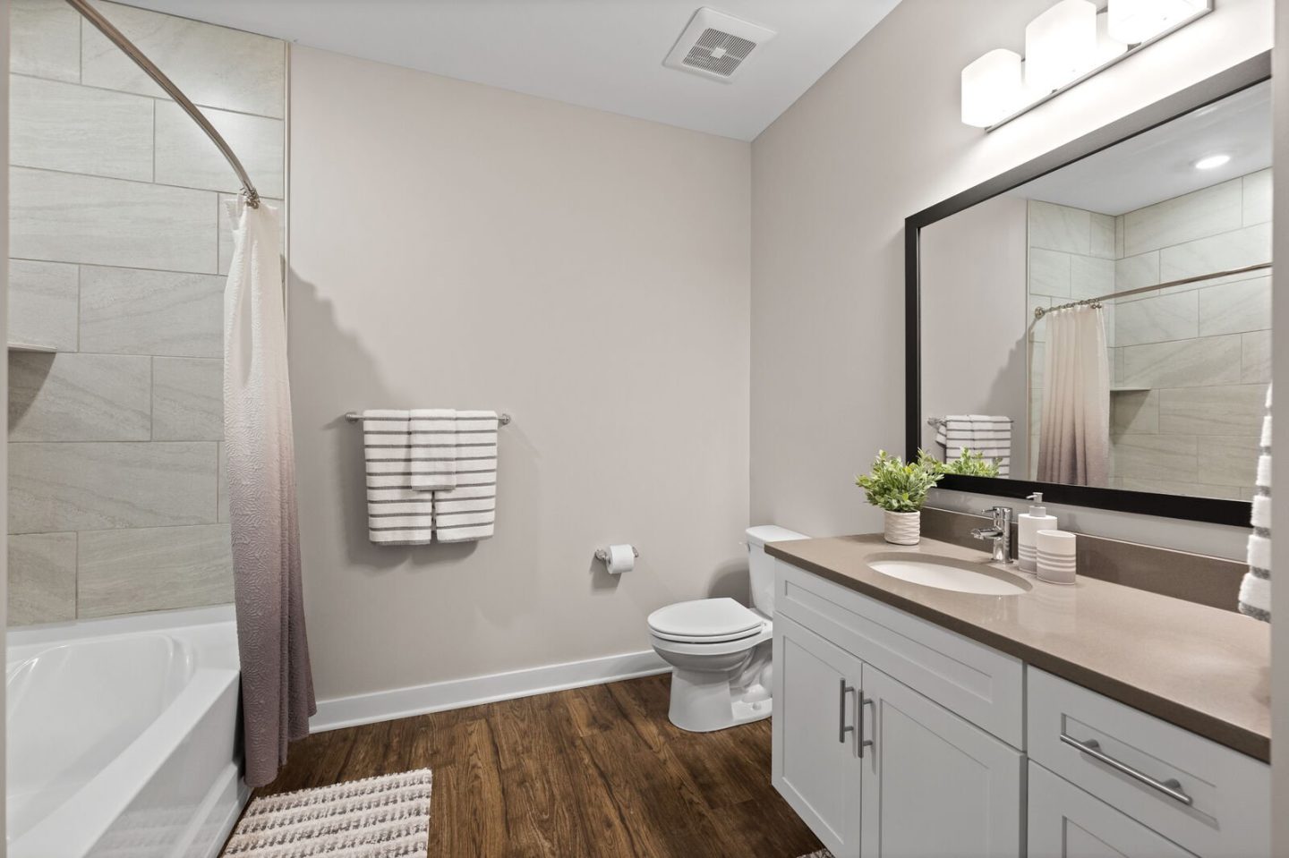 Hamilton at Eagleview Image 36