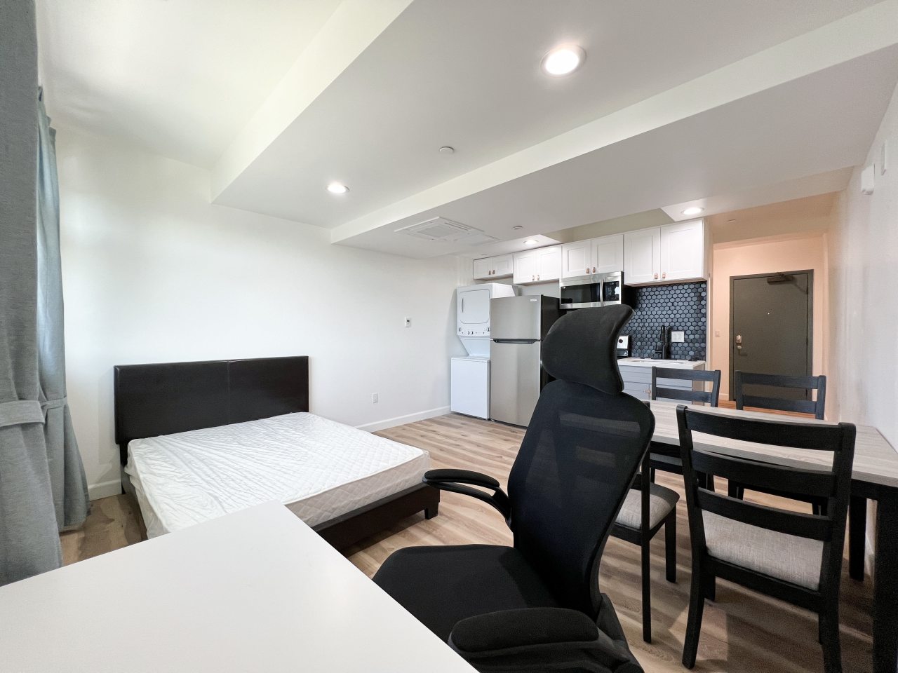 2600 S Catalina Street - Co-Living Image 46