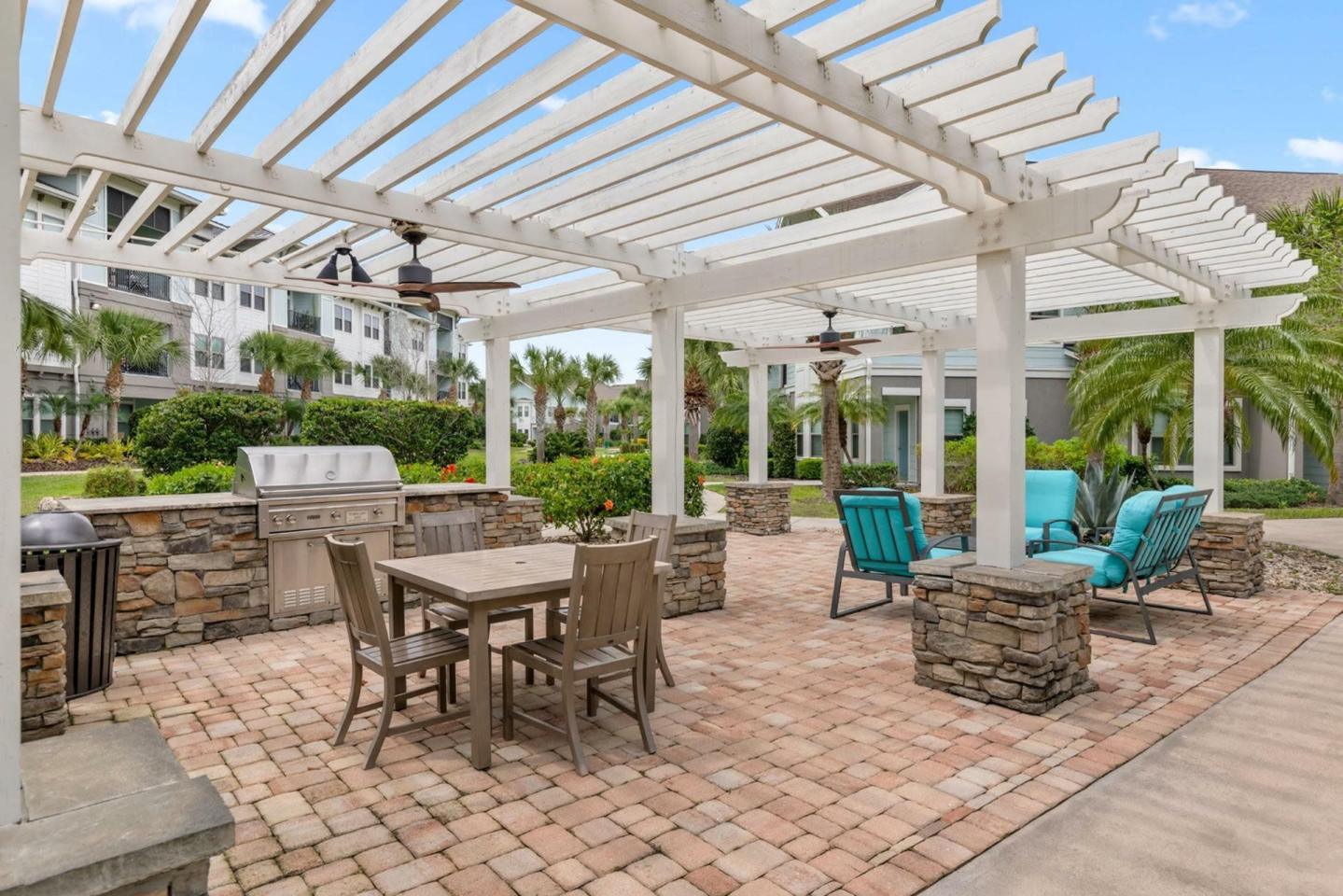 Luxe Lakewood Ranch Image 23