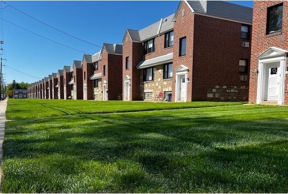 Parkview Manor Image 1