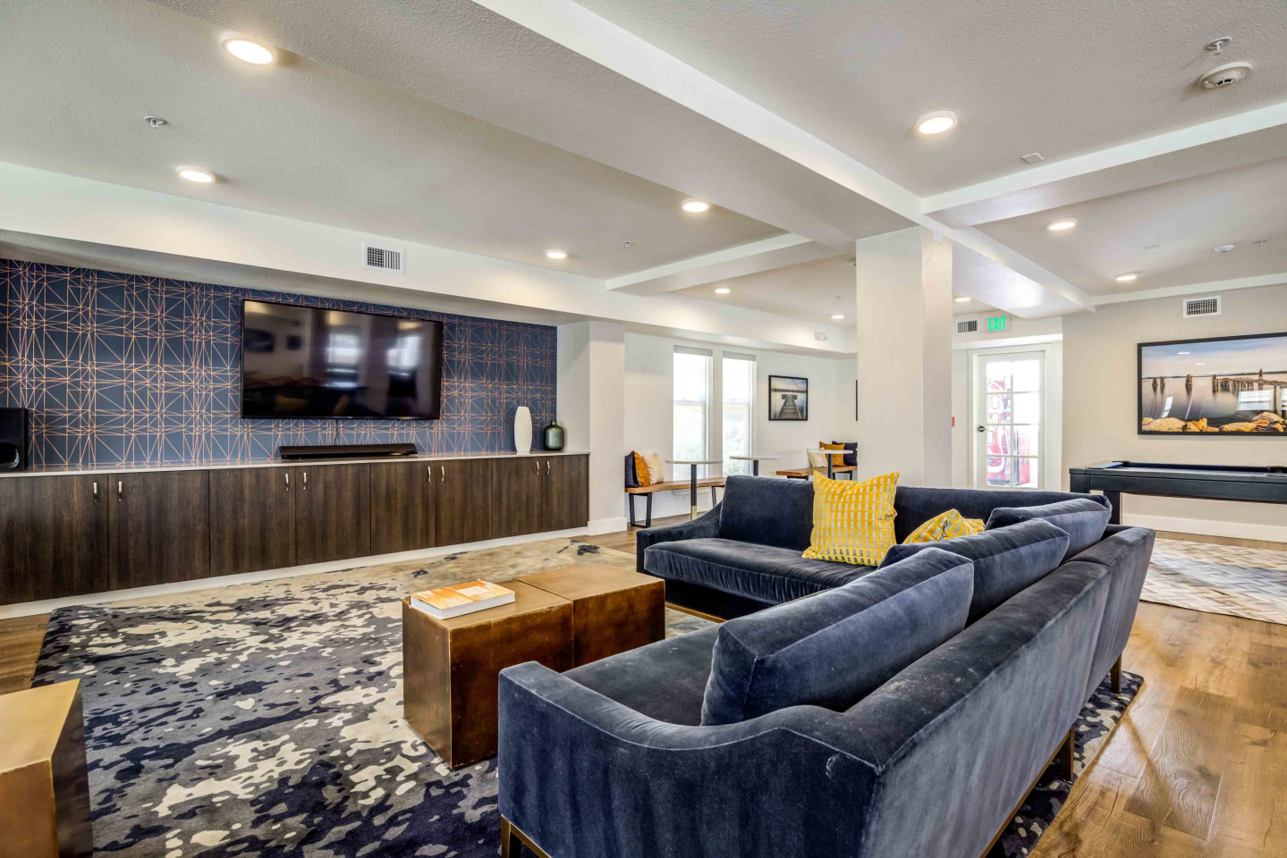 Shorewood Image 39