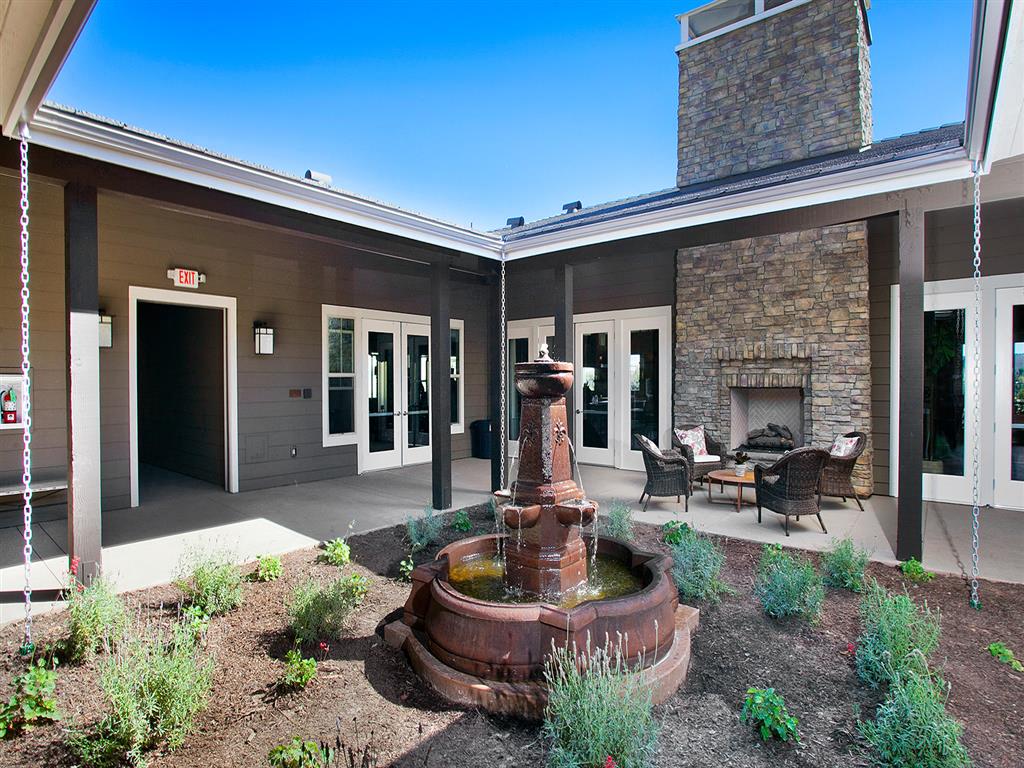 Oak Springs Ranch Image 23