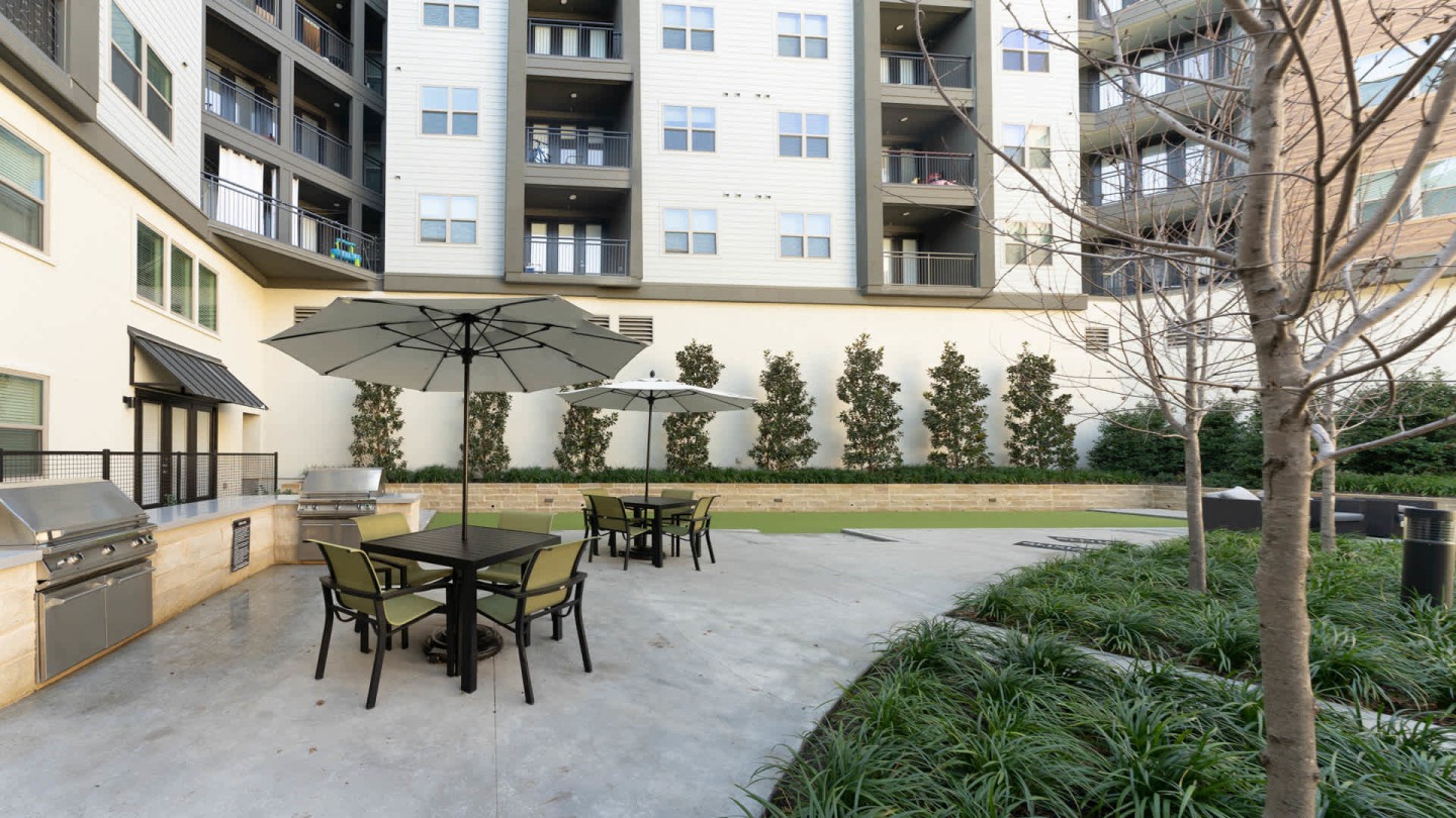 Olivian at the Realm Apartments Image 51