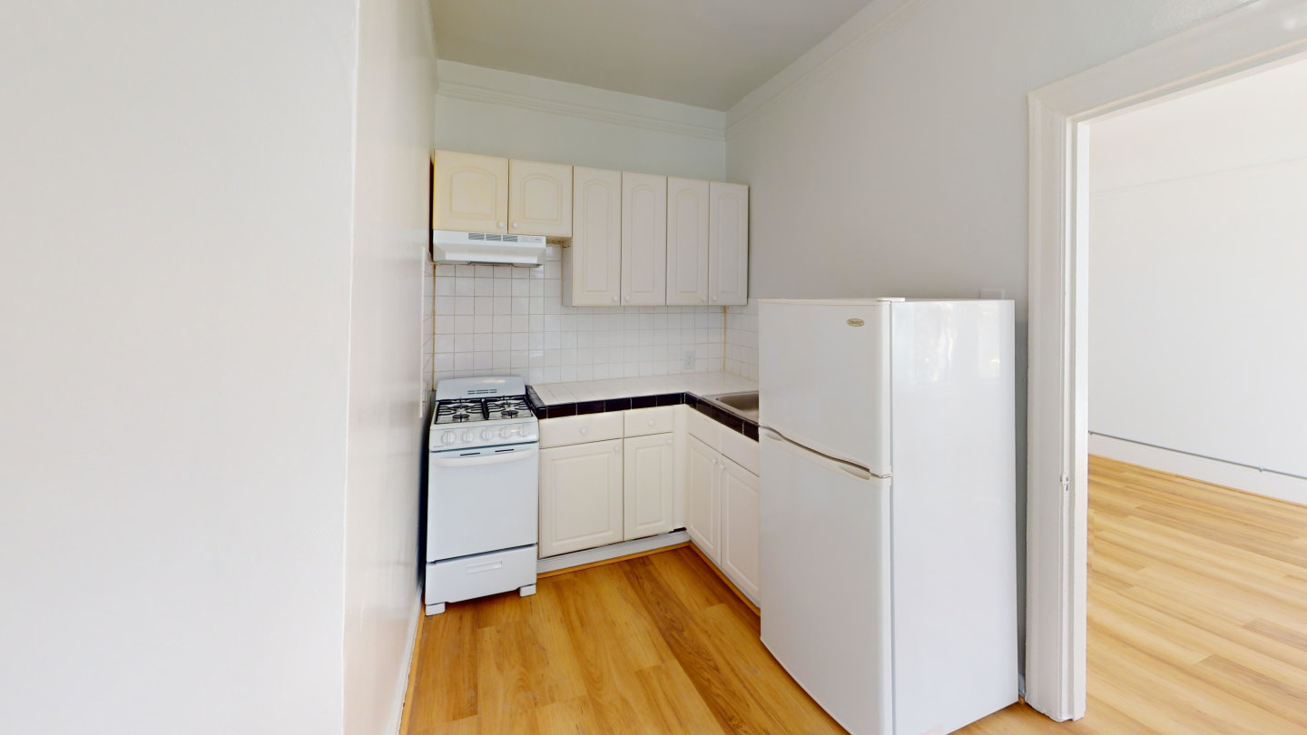 525 Leavenworth Street Image 5