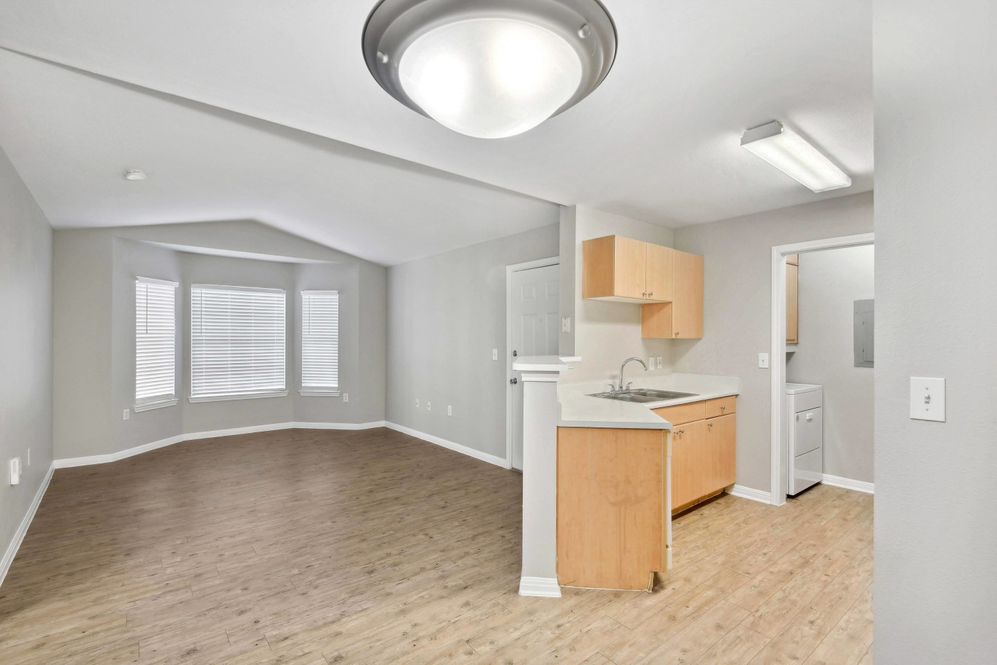 SoCo Apartments Image 18